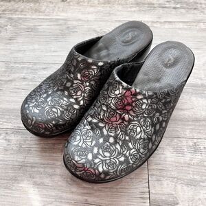 Vintage Clogs Y2K Metallic Silver Rose Clogs SoftWalk Comfort Whimsigoth 10 Wide